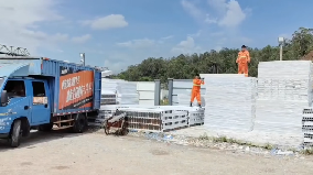 圍擋選錯(cuò)一款，工地多折騰！龍崗學(xué)校建設(shè)工地用需要1000平方米發(fā)貨