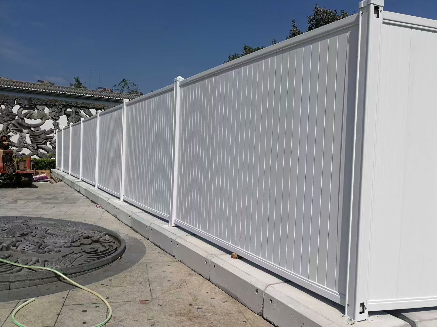 老客戶推薦新客戶，沙井道路維修項目再選旭東PVC圍擋